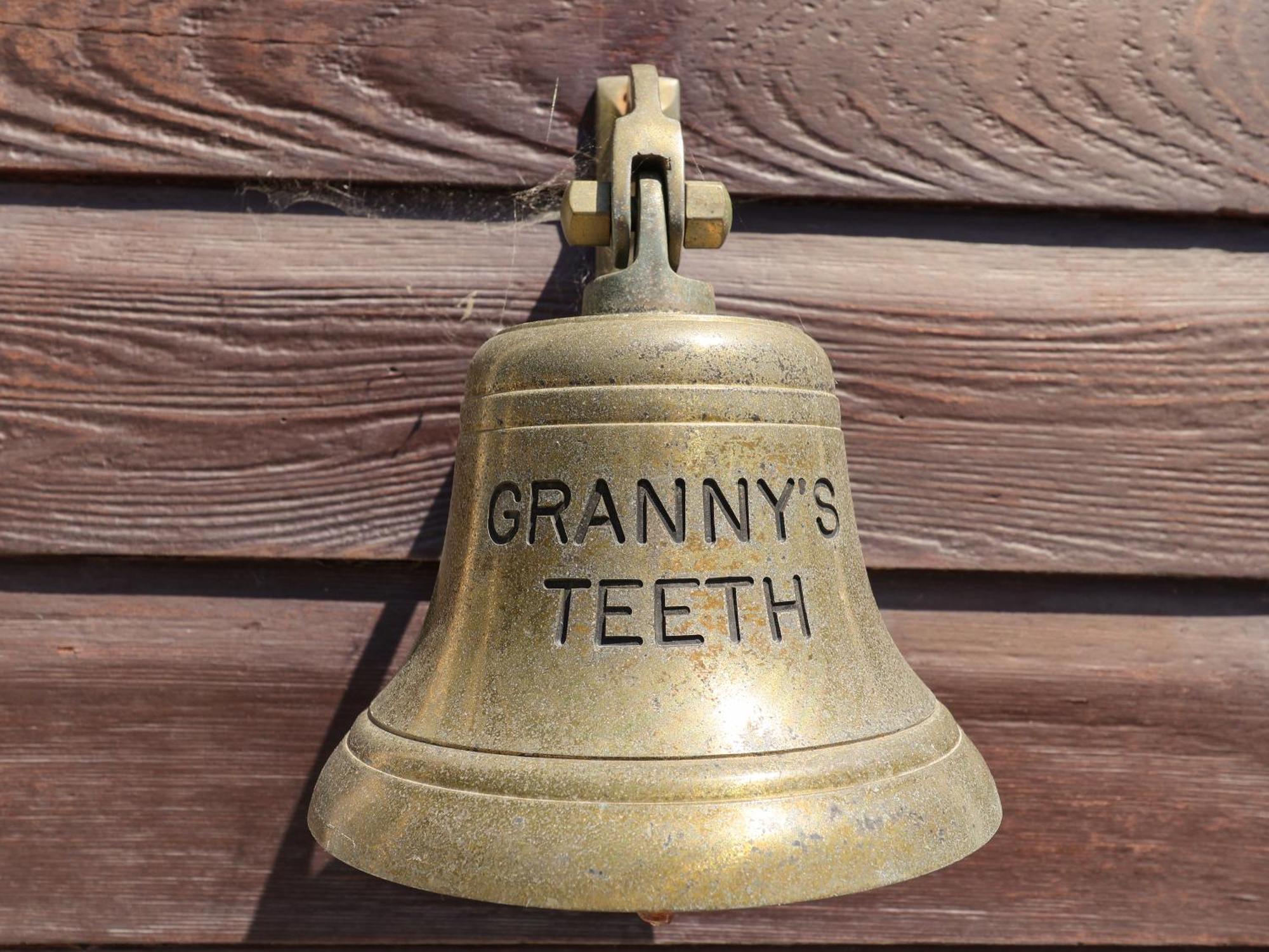 Granny'S Teeth Villa Lyme Regis Luaran gambar